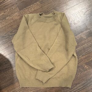 Women's green/Tan Sweater